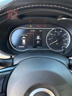 نیسان ڤێرسا